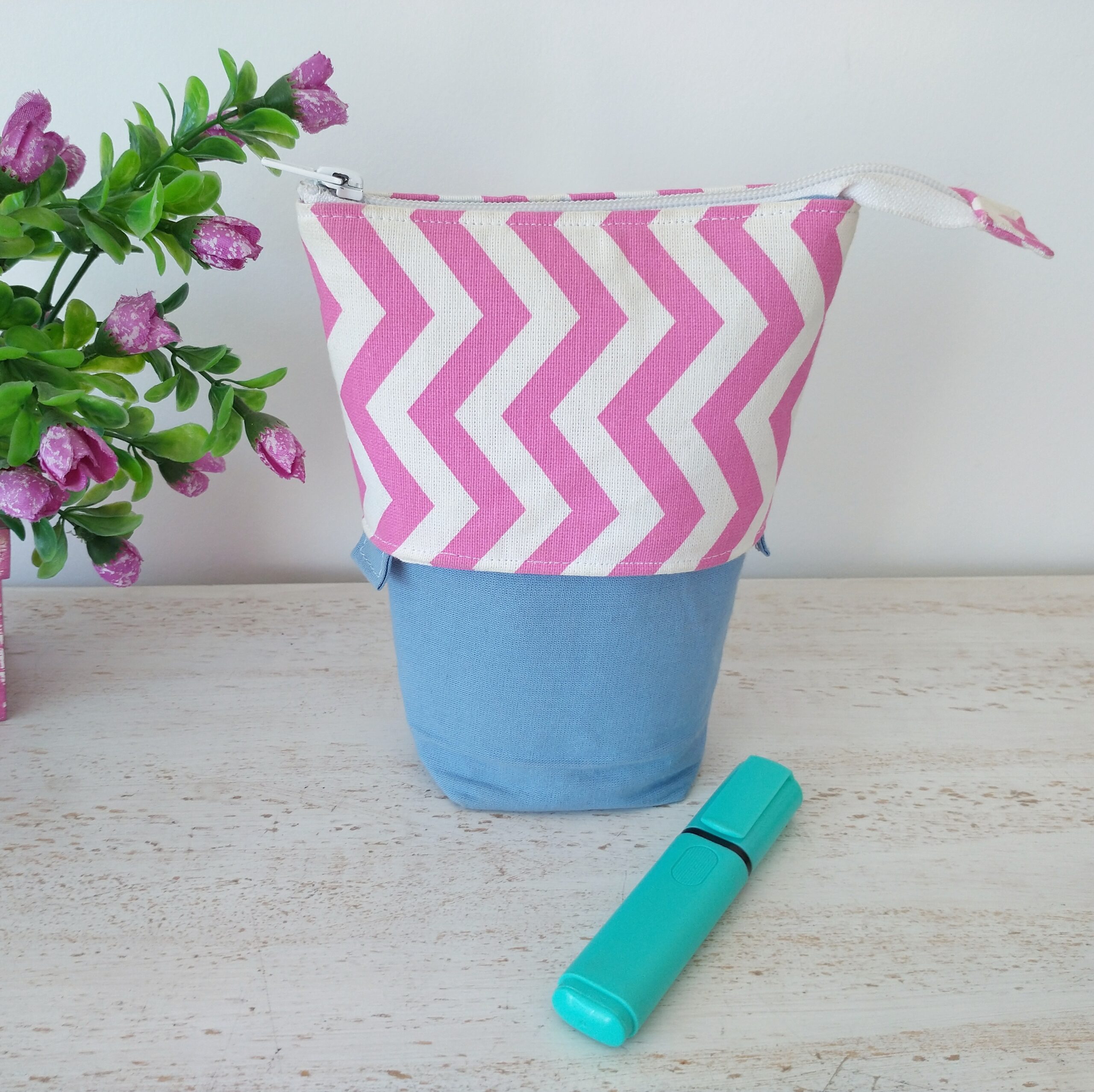 Cartuchera Porta Lápices - Imagen 2